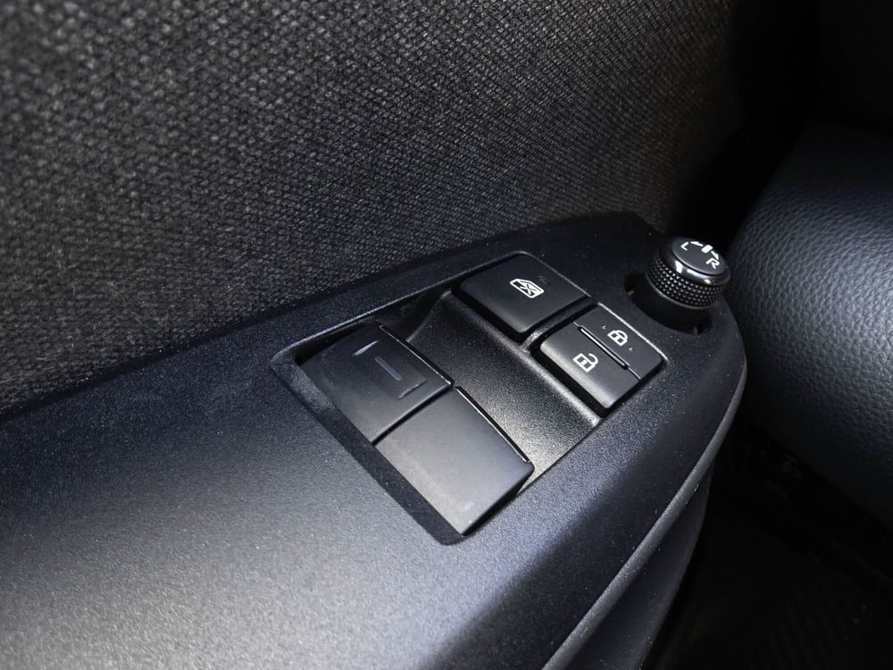 Toyota Yaris usata a Treviso (17)