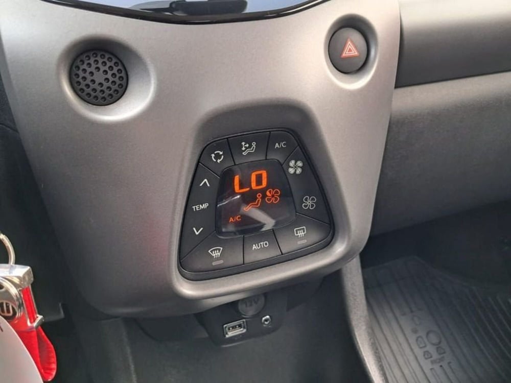Toyota Aygo usata a Cagliari (3)
