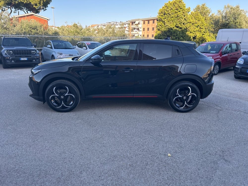 Alfa Romeo Junior nuova a Ancona (2)