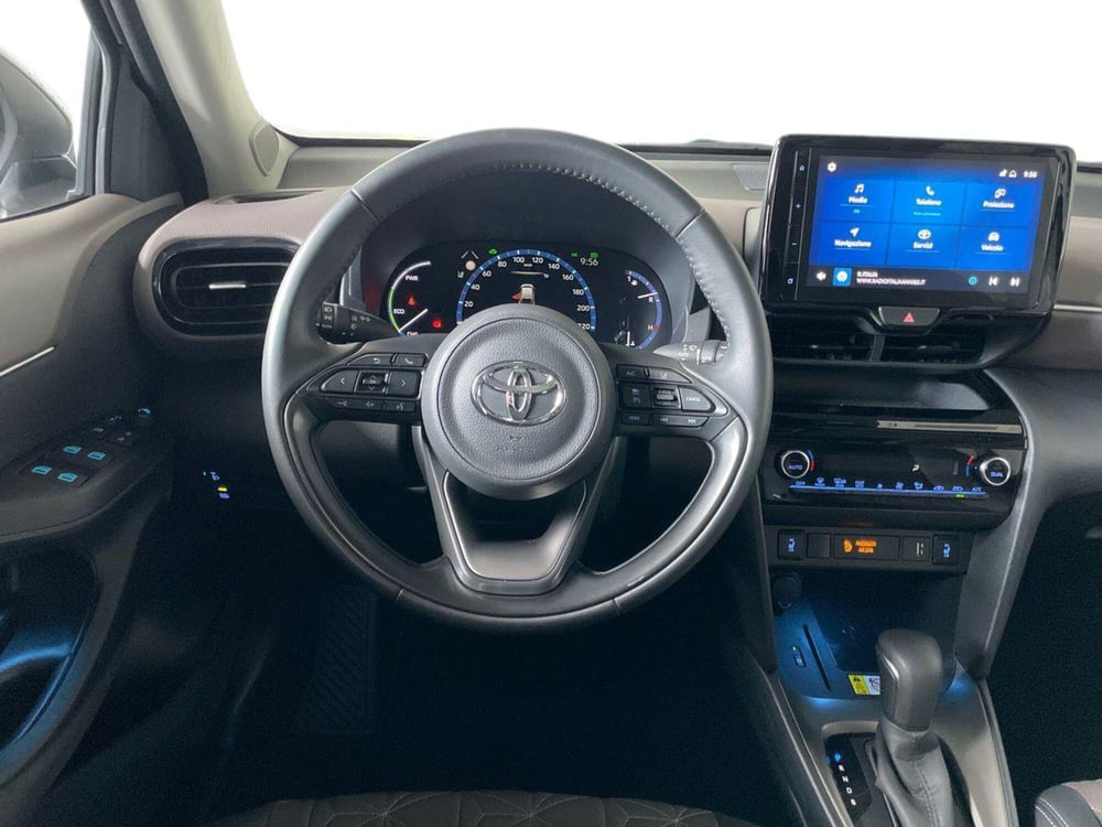 Toyota Yaris Cross usata a Bergamo (10)
