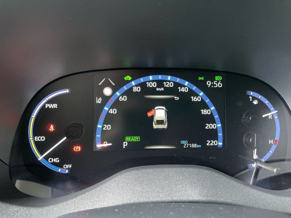 Toyota Yaris Cross usata a Bergamo (12)