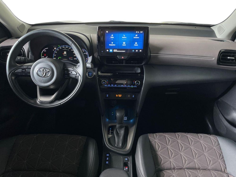 Toyota Yaris Cross usata a Bergamo (8)