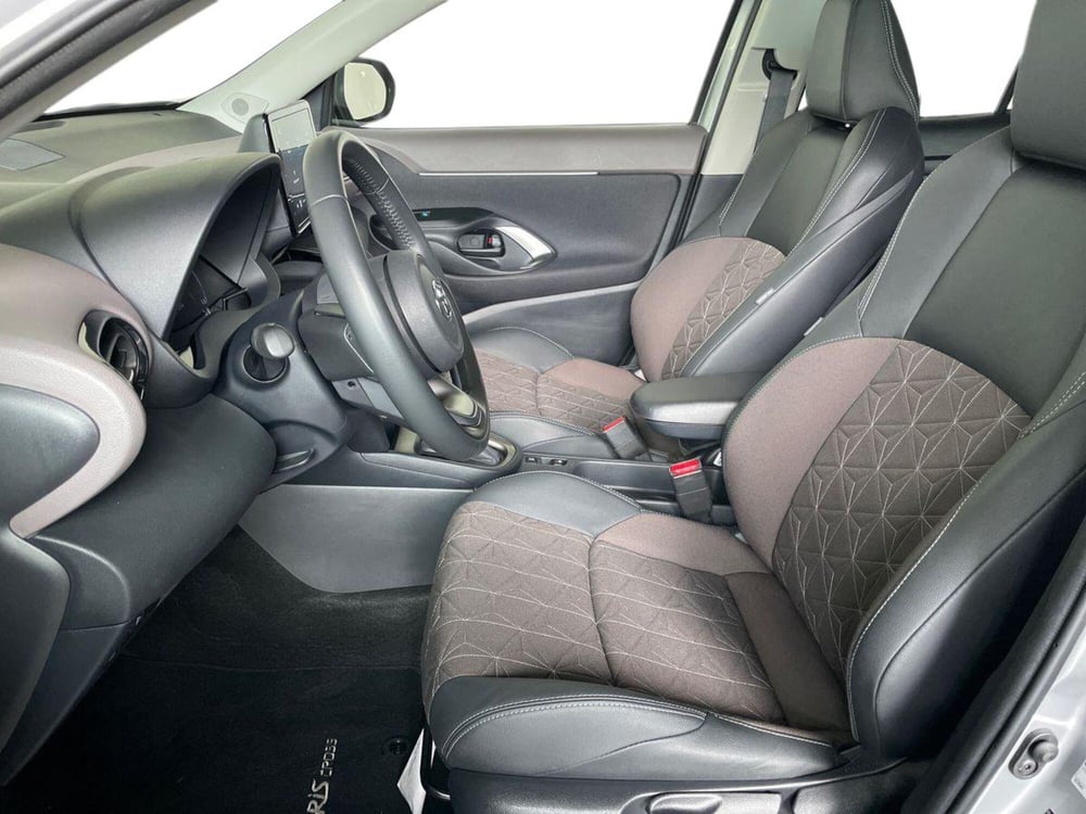 Toyota Yaris Cross usata a Bergamo (9)