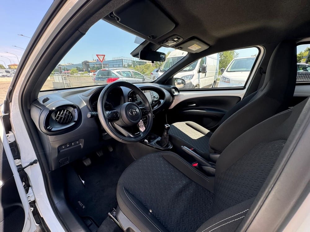 Toyota Aygo X usata a Modena (12)