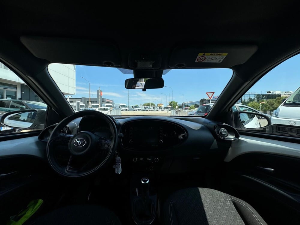 Toyota Aygo X usata a Modena (17)