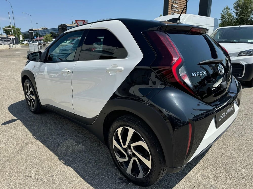 Toyota Aygo X usata a Modena (8)