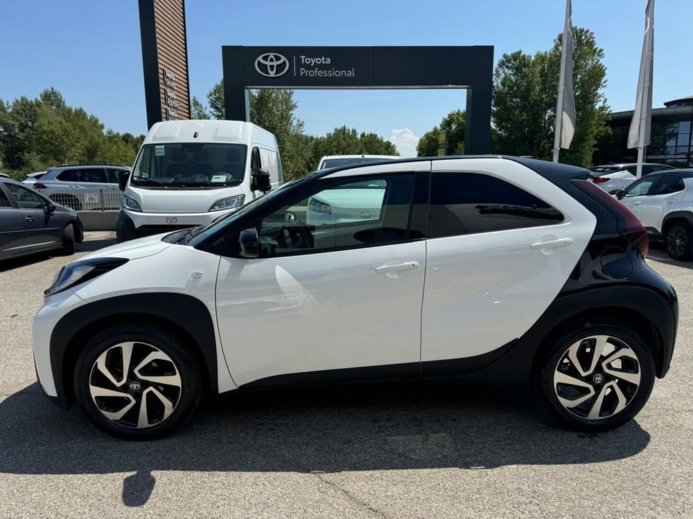 Toyota Aygo X usata a Modena (9)