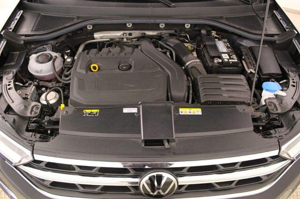 Volkswagen T-Roc Cabrio usata a Novara (10)