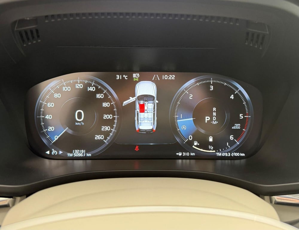 Volvo XC60 usata a Parma (4)
