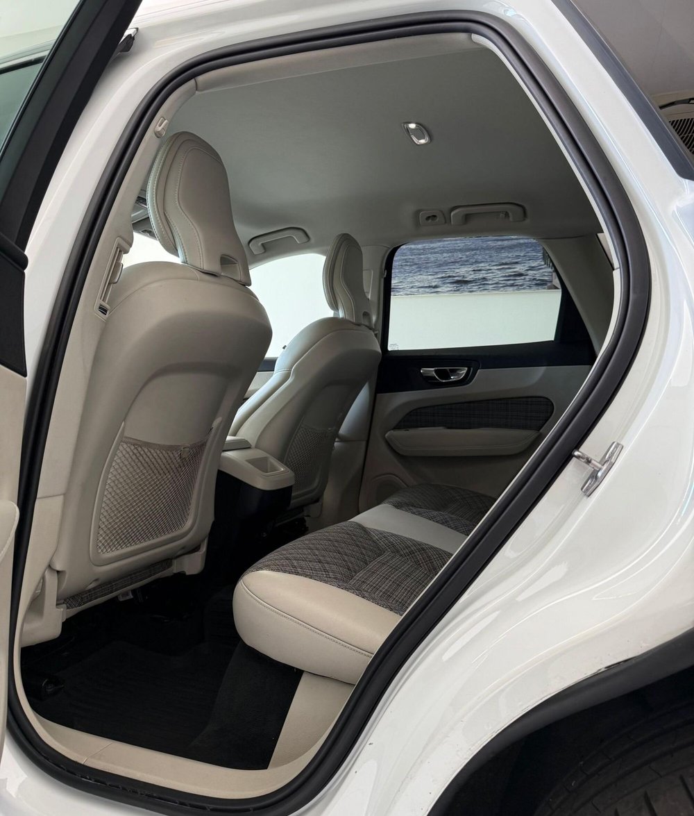 Volvo XC60 usata a Parma (6)