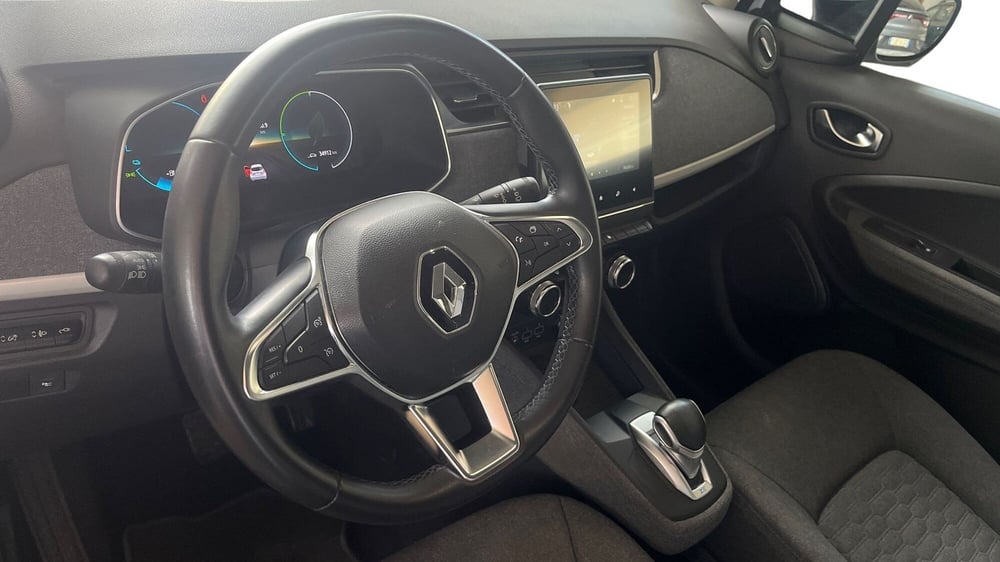 Renault Zoe usata a Catania (12)