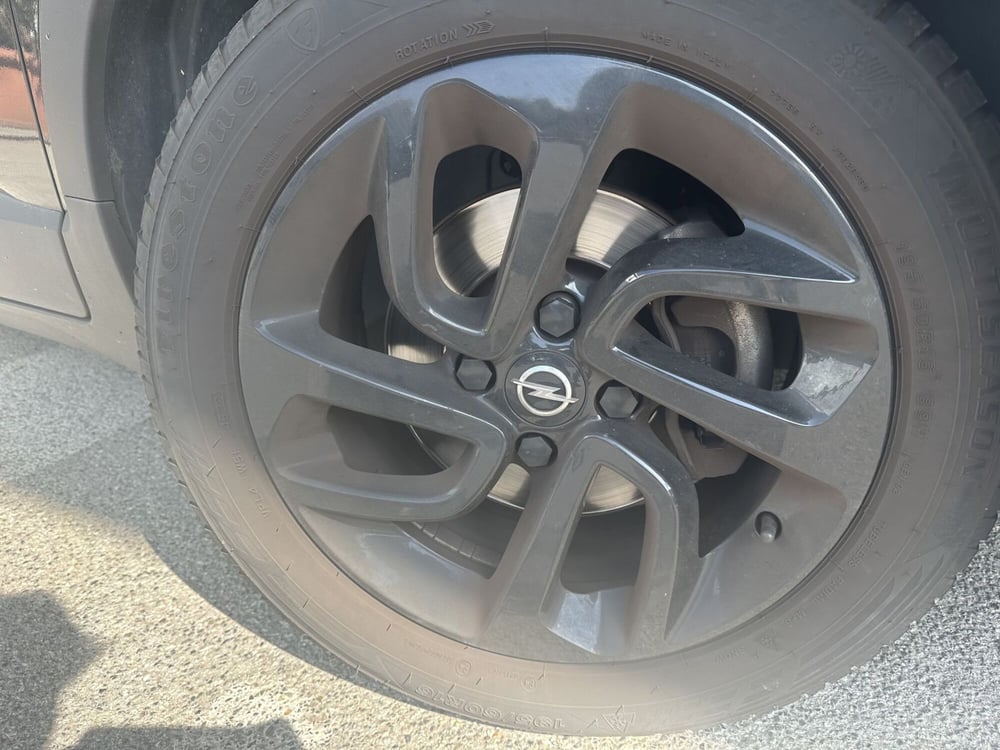 Opel Crossland X usata a Milano (9)