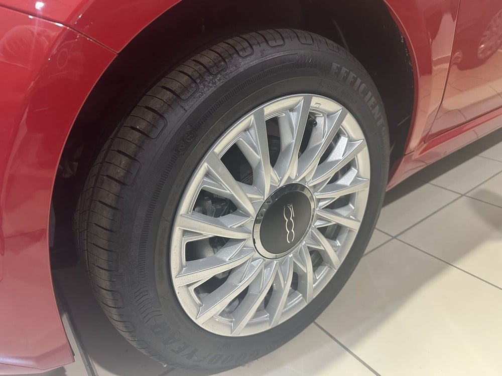 Fiat 500 nuova a Milano (8)
