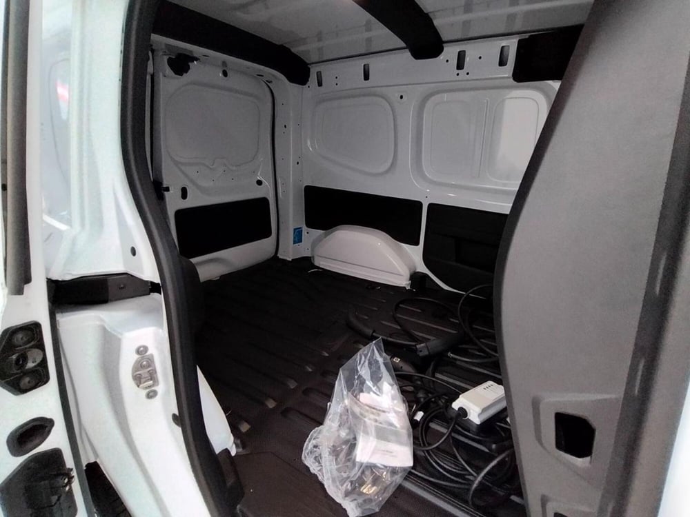 Nissan Townstar nuova a Como (4)