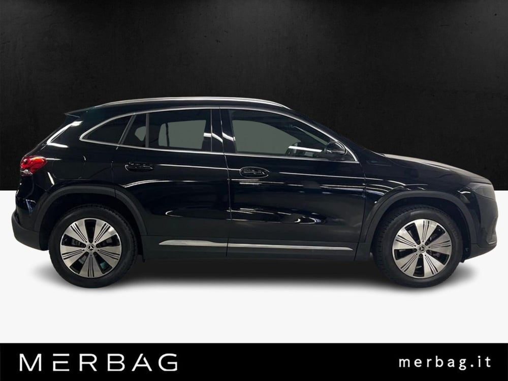 Mercedes-Benz EQA usata a Milano (5)