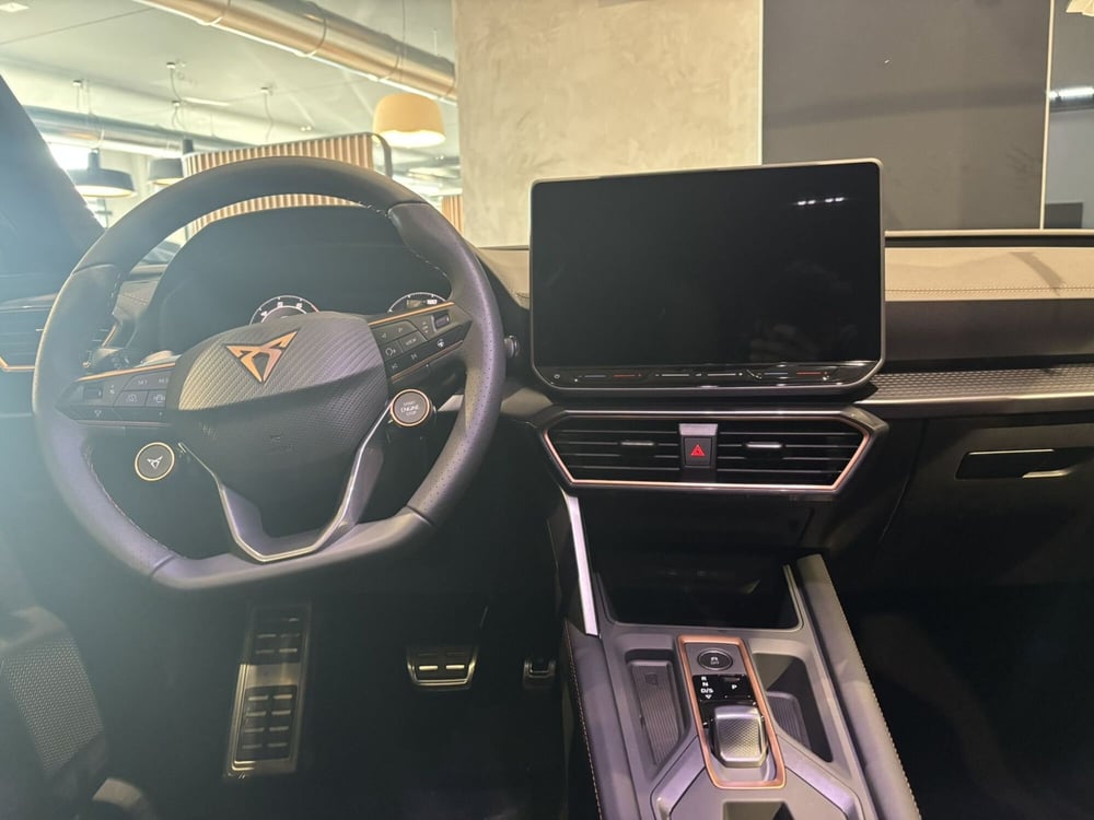 Cupra Leon nuova a Ferrara (14)