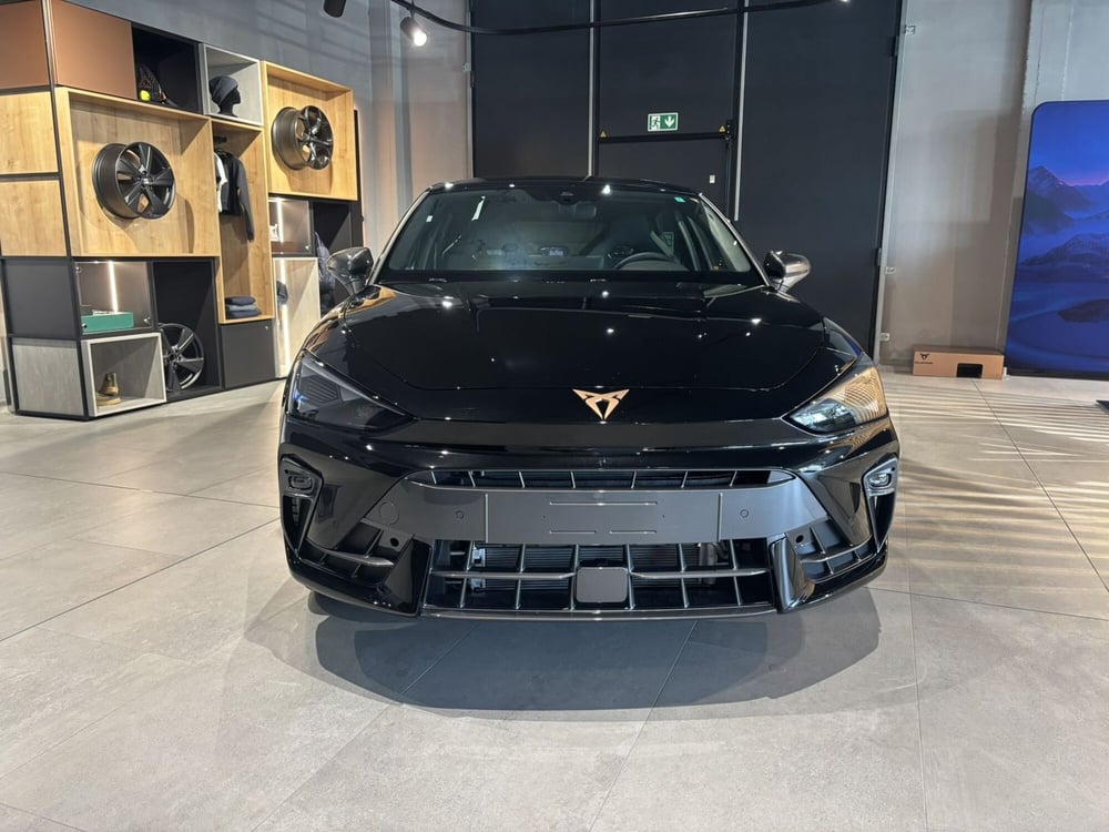Cupra Leon nuova a Ferrara (2)