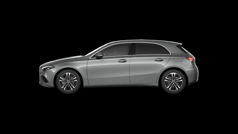 Mercedes-Benz Classe A nuova a Milano (8)
