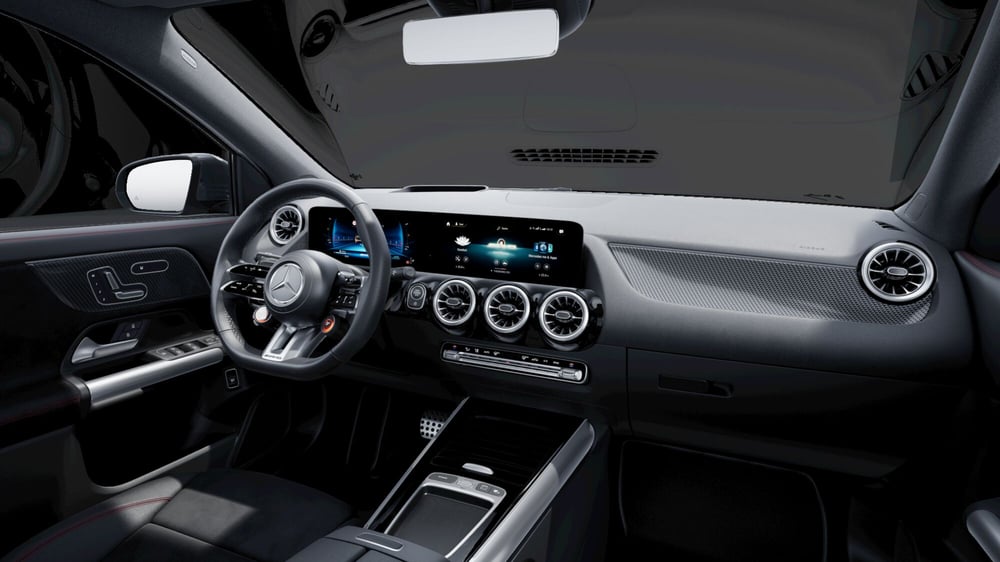 Mercedes-Benz GLA SUV nuova a Milano (5)