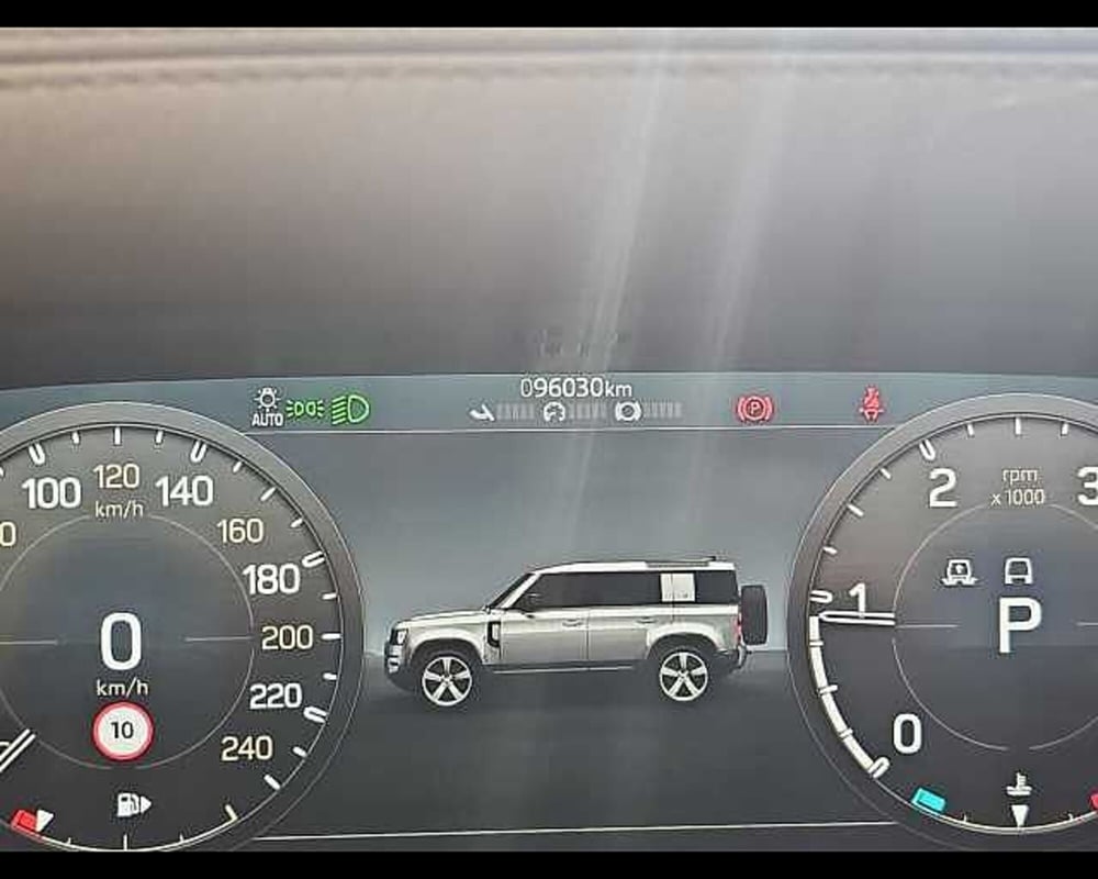 Land Rover Defender usata a Roma (15)