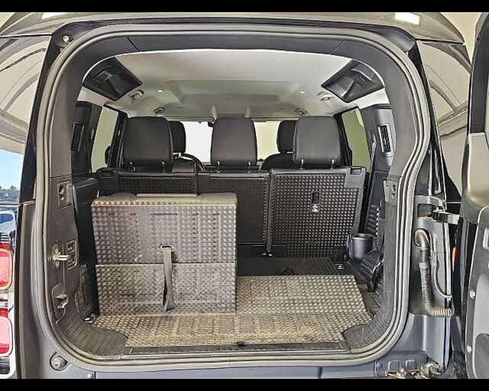 Land Rover Defender usata a Roma (8)