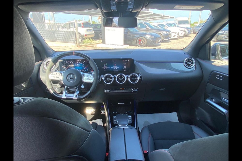 Mercedes-Benz GLA SUV usata a Chieti (11)