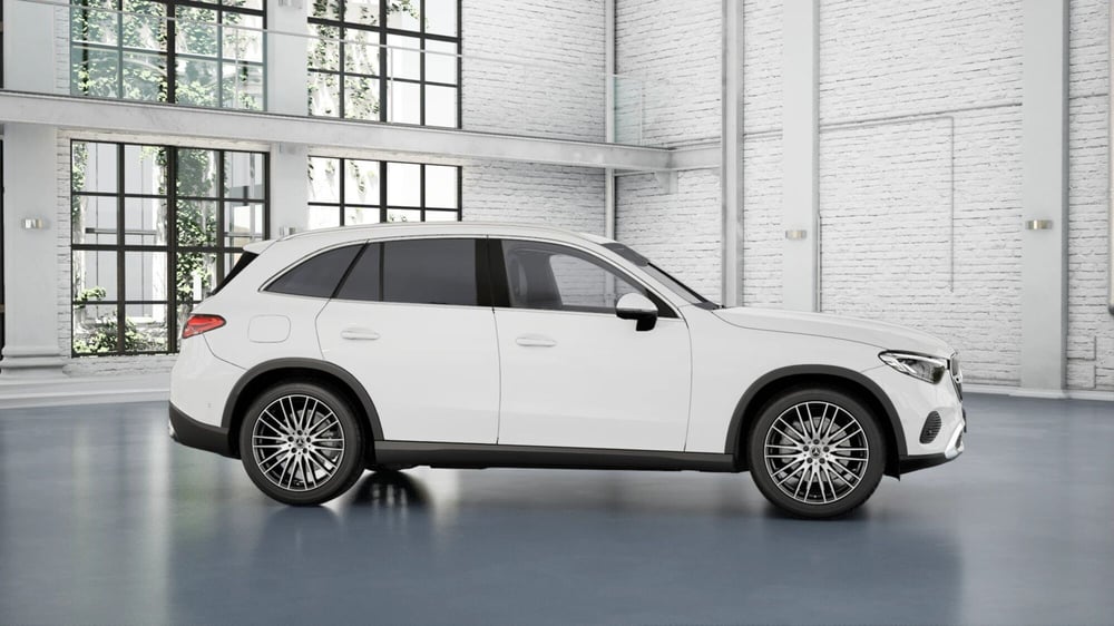 Mercedes-Benz GLC SUV nuova a Pescara (3)