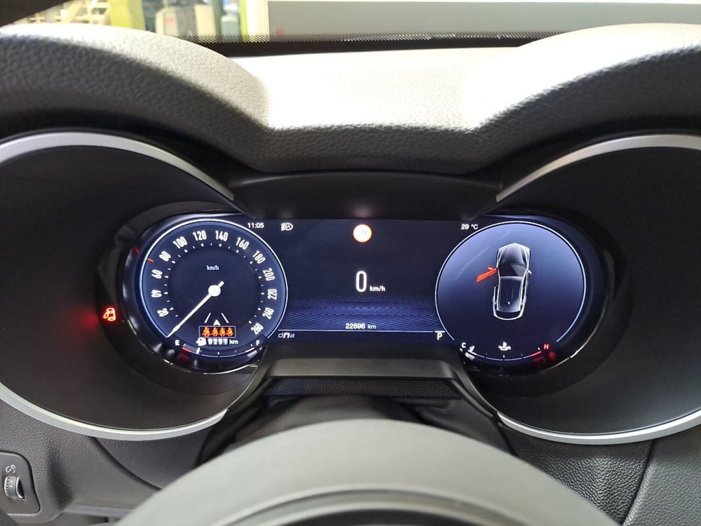 Alfa Romeo Stelvio usata a Pescara (13)