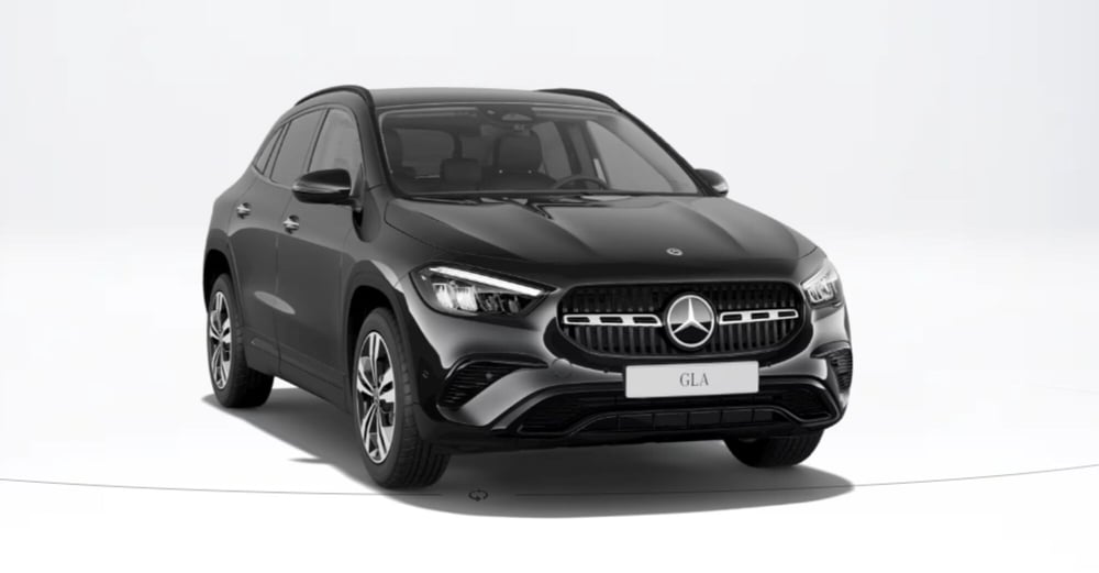 Mercedes-Benz GLA SUV nuova a Bolzano (4)