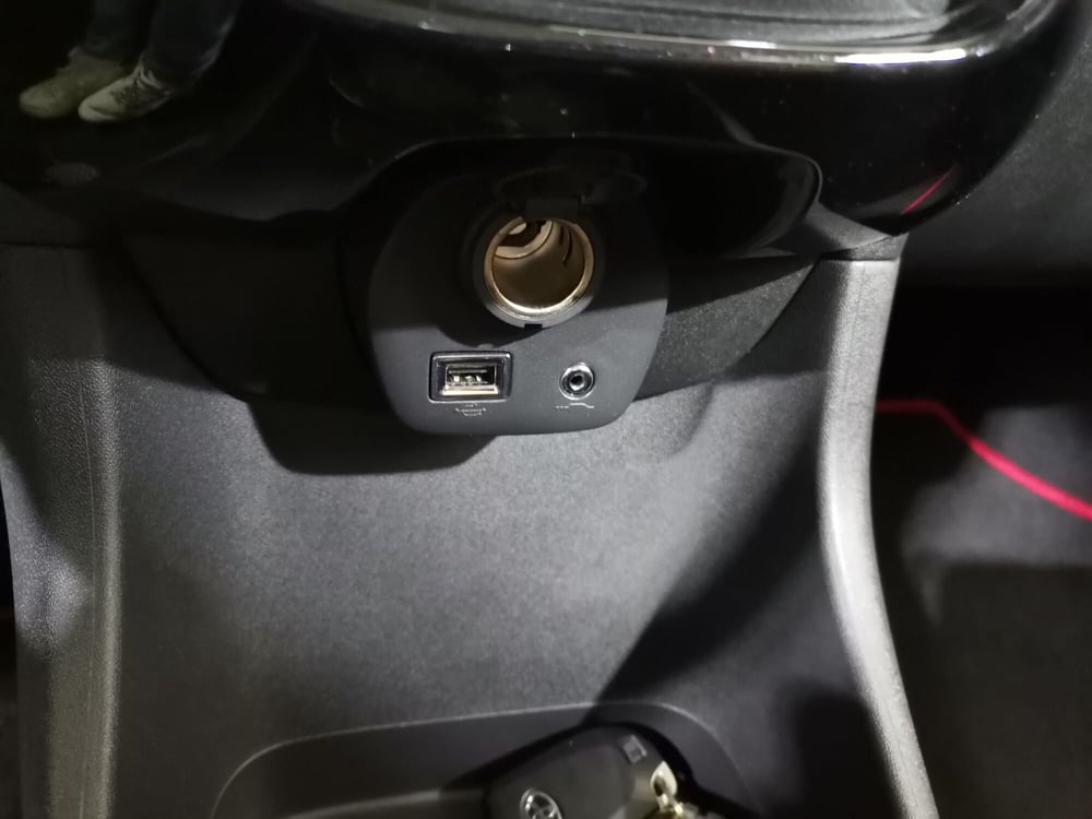 Toyota Aygo usata a Salerno (17)