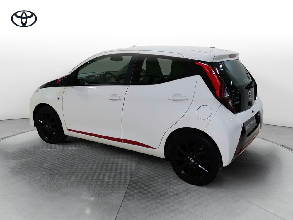 Toyota Aygo usata a Salerno (4)