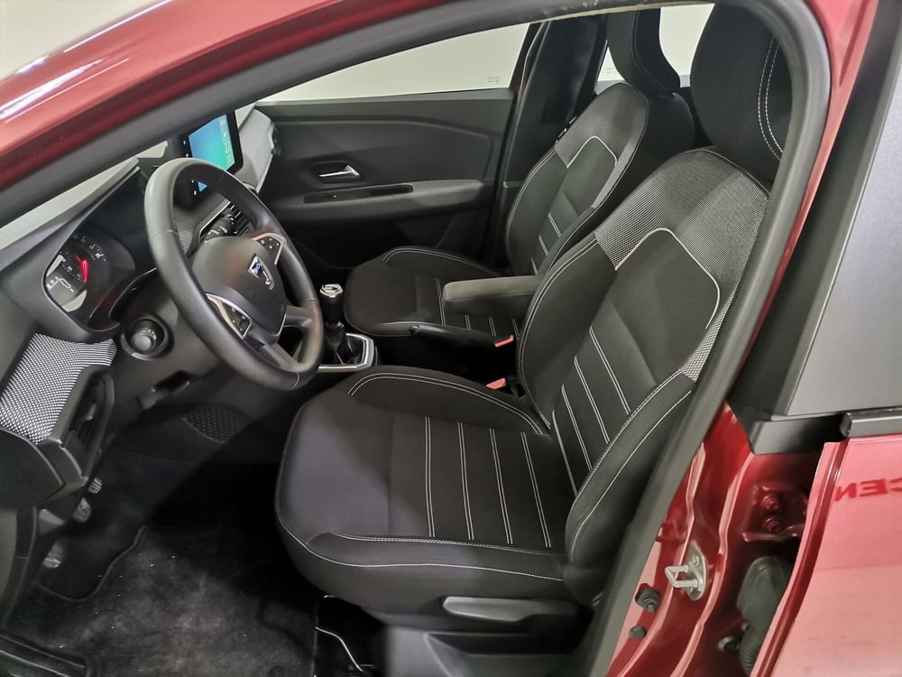 Dacia Sandero usata a Salerno (9)