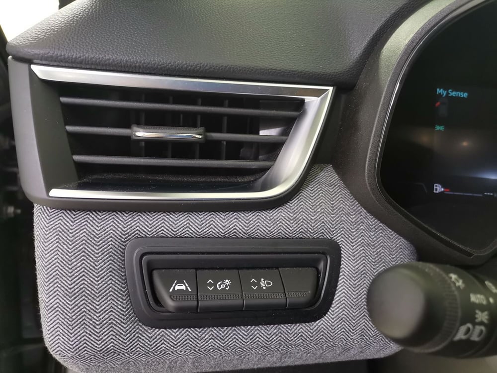 Renault Clio usata a Salerno (18)