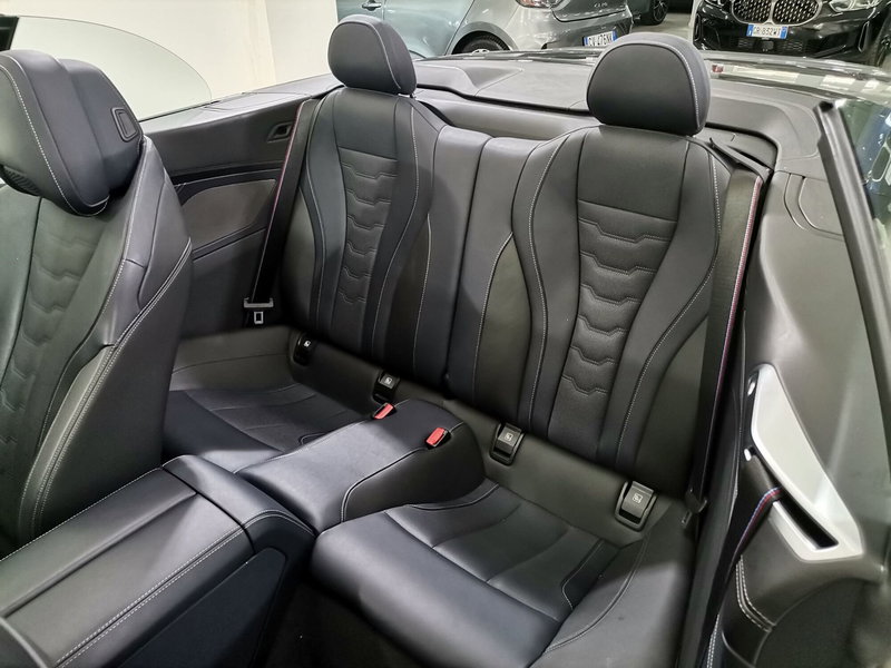 BMW Serie 8 Cabrio usata a Salerno (10)