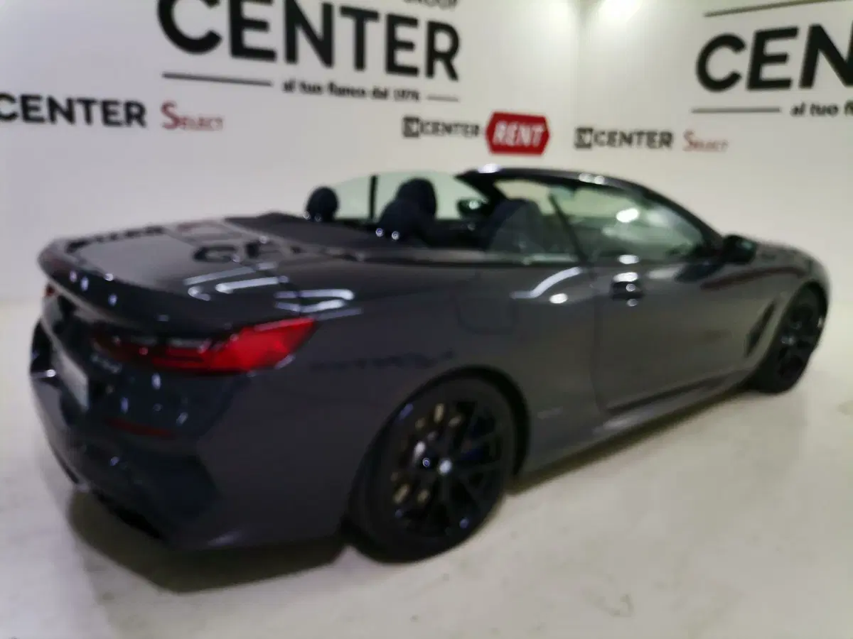 BMW Serie 8 Cabrio usata a Salerno (6)