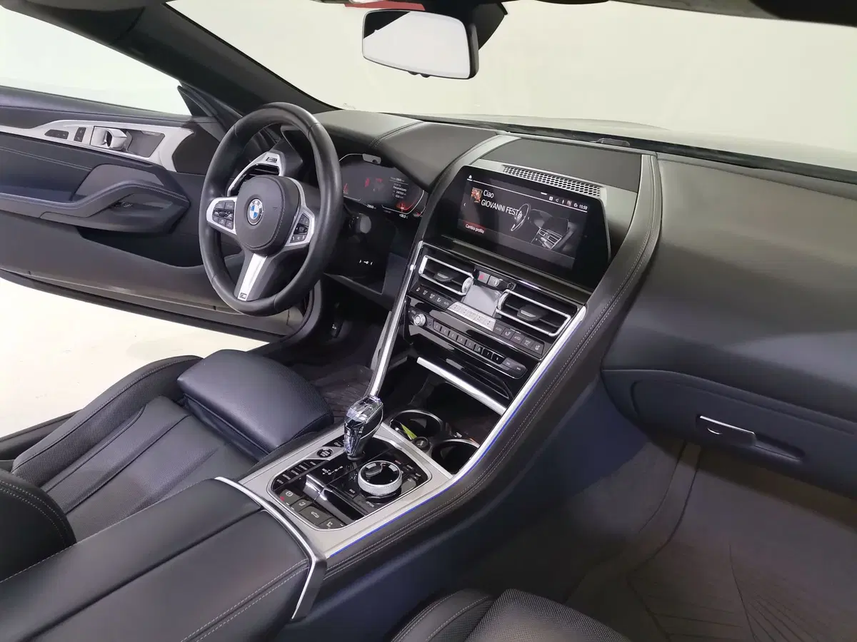 BMW Serie 8 Cabrio usata a Salerno (8)