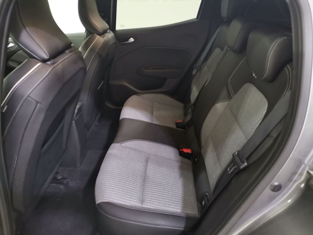 Renault Clio usata a Salerno (10)