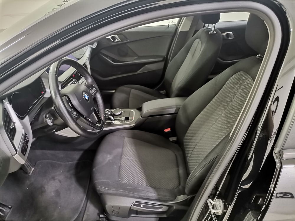 BMW Serie 1 5p. usata a Salerno (9)