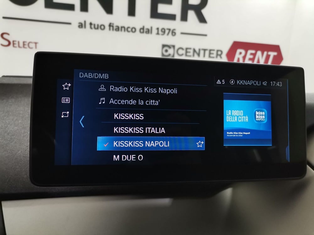 BMW i3 usata a Salerno (13)