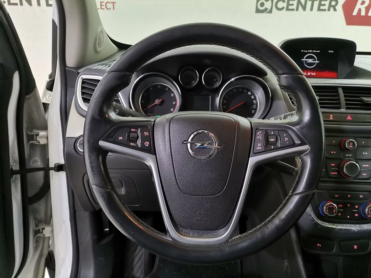 Opel Mokka usata a Salerno (8)