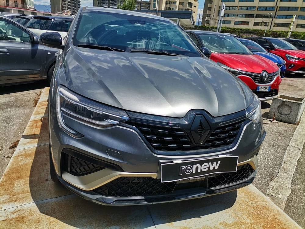 Renault Arkana nuova a Salerno