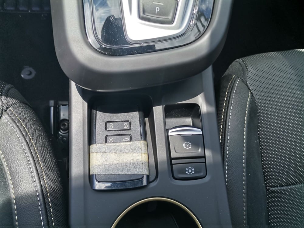 Renault Arkana nuova a Salerno (16)