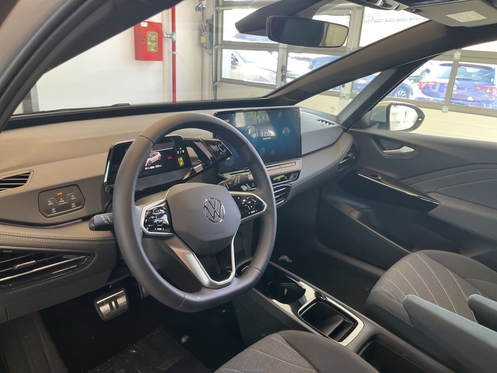 Volkswagen ID.3 nuova a Salerno (18)
