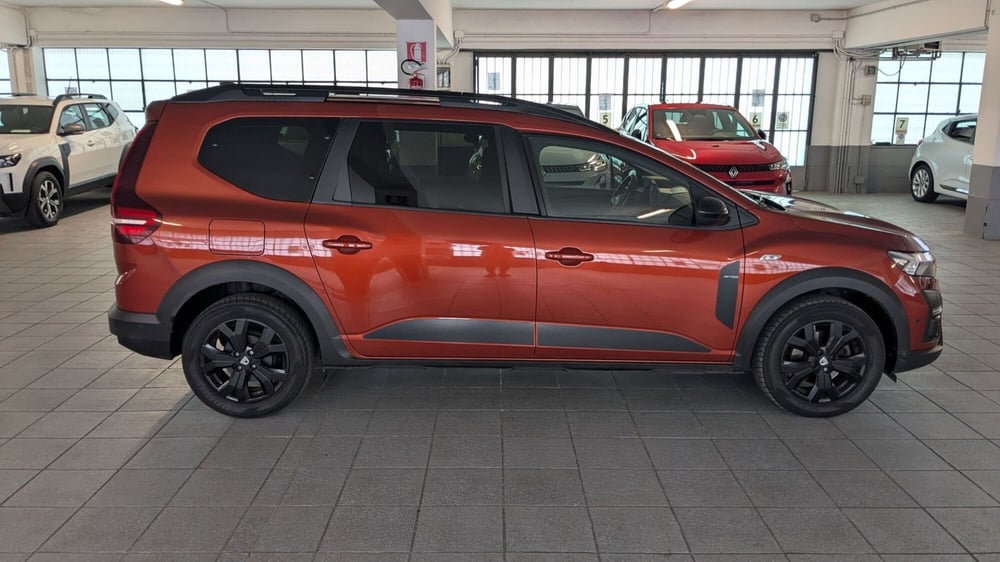 Dacia Jogger usata a Milano (4)