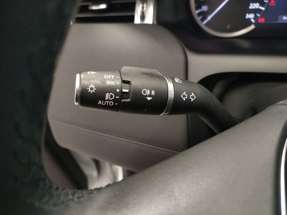 Land Rover Discovery Sport usata a Bologna (12)
