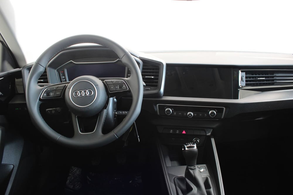 Audi A1 allstreet nuova a Agrigento (9)