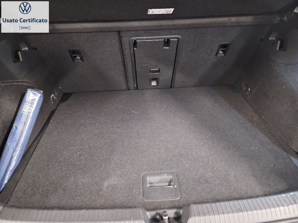 Volkswagen Golf usata a Genova (9)