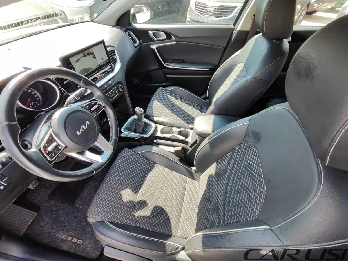 Kia XCeed usata a Foggia (10)