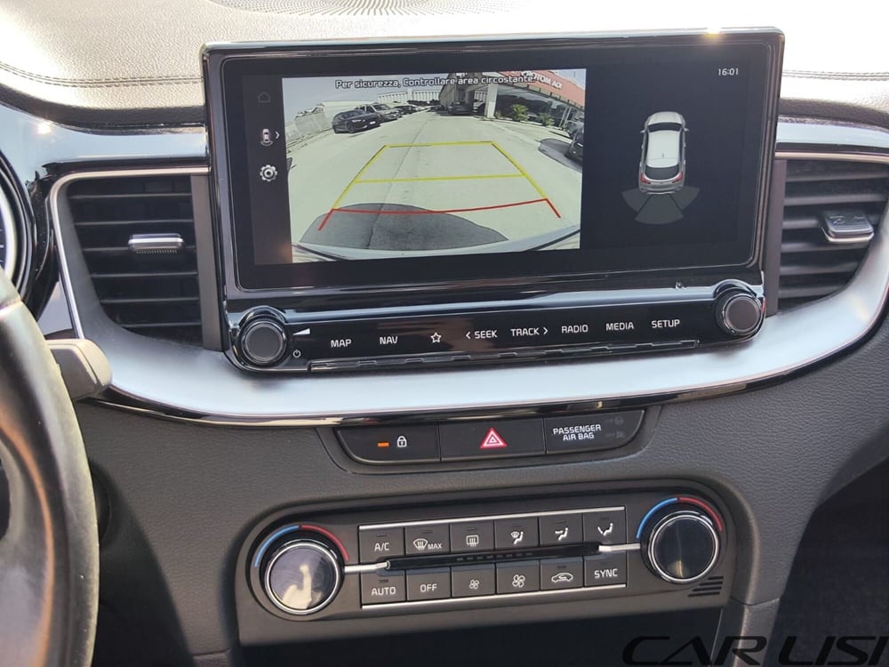 Kia XCeed usata a Foggia (13)
