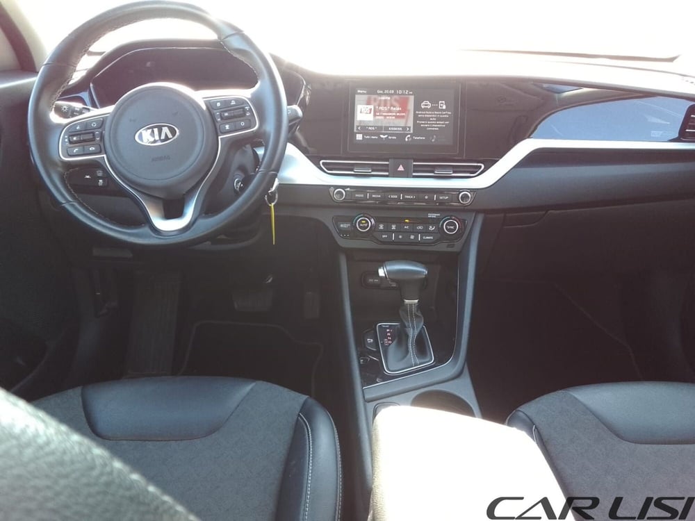 Kia Niro usata a Foggia (6)